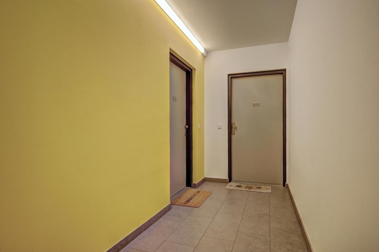 Carin Deluxe II Apartment เวียนนา ภายนอก รูปภาพ